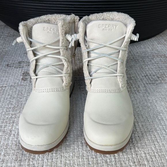 Sperry Cream Sherpa-Lined Waterproof Lace-Up Ankle Boots - Picture 2 of 3
